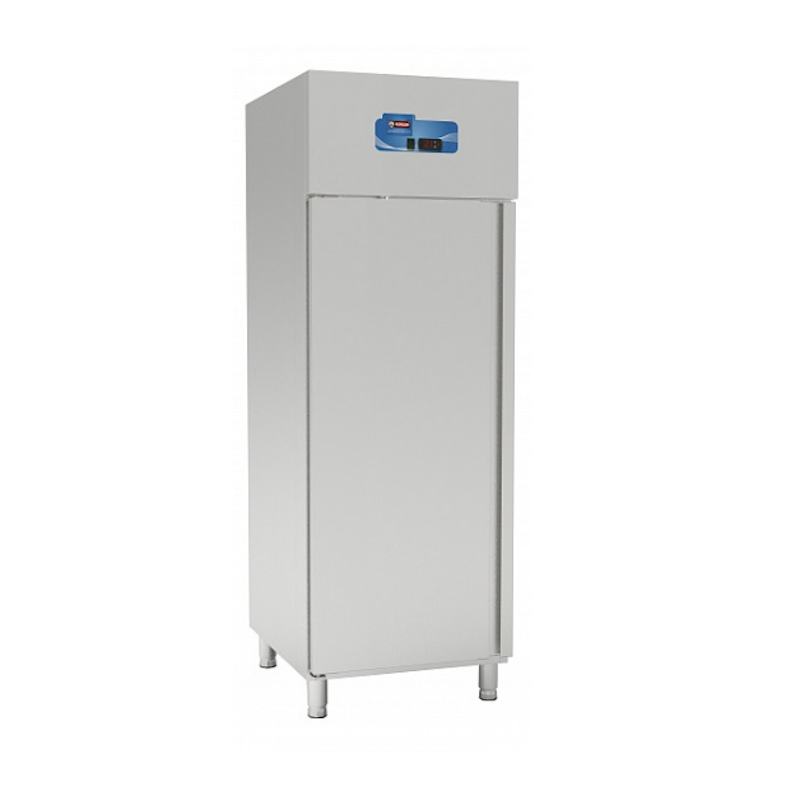 UPRIGHT FREEZER